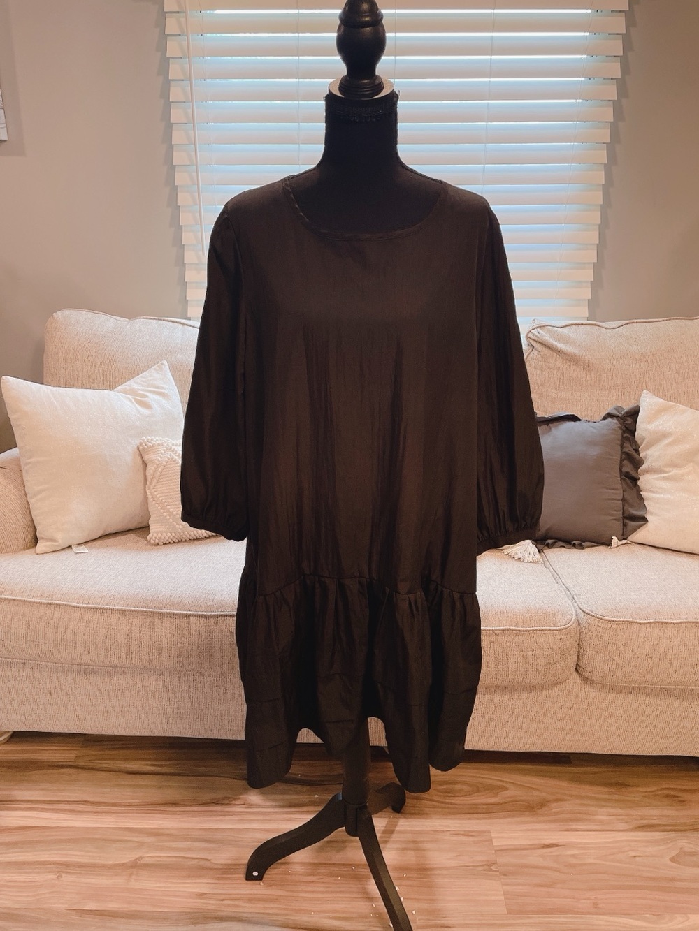 Black Ruffled Hem Midi Dress Size 2XL